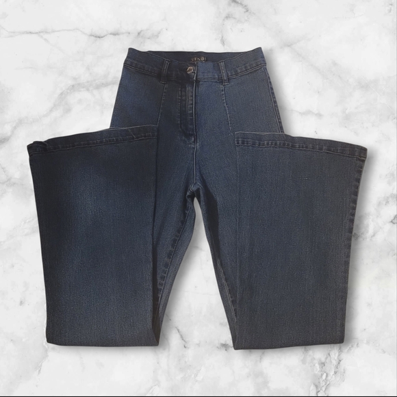 VENUS Blue Bell Bottom Jeans SIZE (6) - Picture 1 of 3